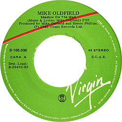 single_shadow_on_the_wall_es_b-105.606_aside